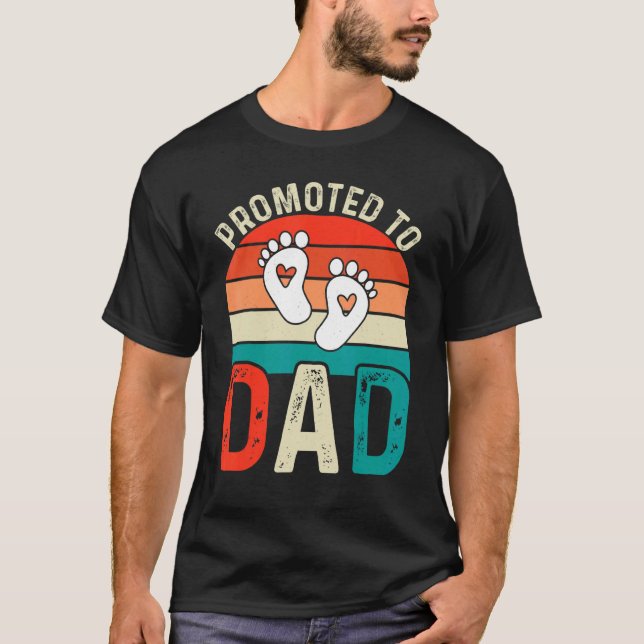 T-shirt Promu À Papa Bébé Pieds Première Fête des pères (Devant)