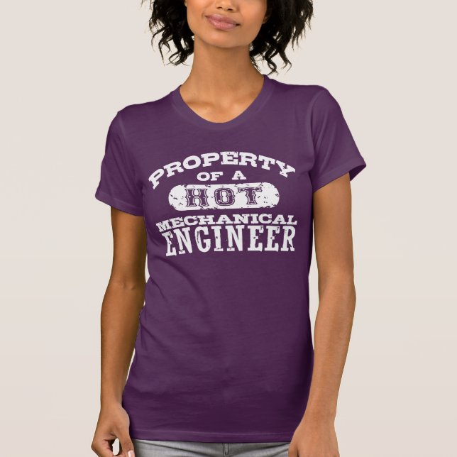 T-shirt Propriété d'un ingénieur mécanique à chaud (Devant)