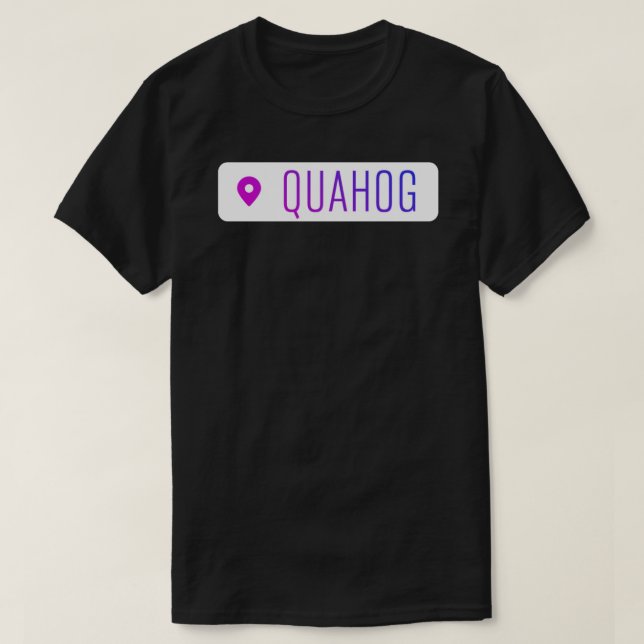 T-shirt Quahog - Geotag Sticker.png (Design devant)