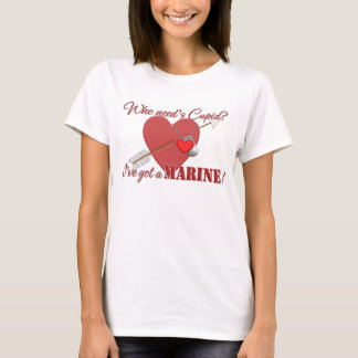 T-shirt Qui le cupidon du besoin ? J'ai une marine !