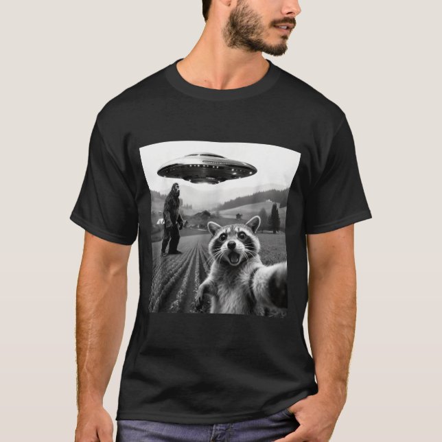 T-shirt Racoon Bigfoot Selfie Ufo Funny Racoon Alien Bigfo (Devant)