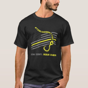 T-shirt Ralentissez Le Déplacement Au-Dessus De L'Opérateu