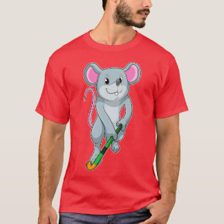 T-shirt Rat au hockey avec une batte de hockey