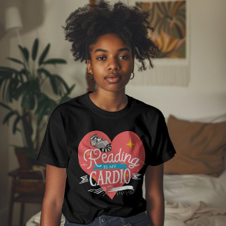 T-shirt Reading is My Cardio Red Heart Raccoon