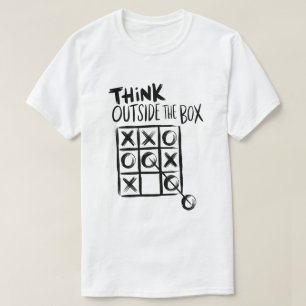 T-shirt Réfléchissez Dehors De La Boîte