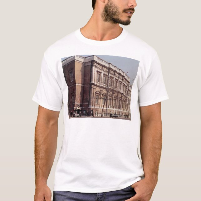 T-shirt Régalant la Chambre, Whitehall, construit en 1622 (Devant)