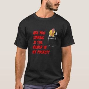 T-shirt Regardant la saucisse dans le hot dog de poche Drô