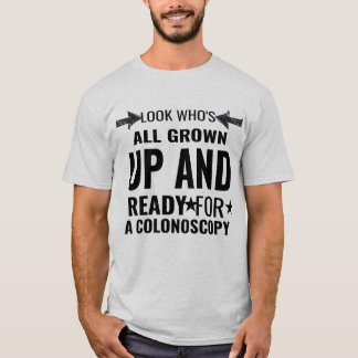 T-shirt Regardez qui a grandi et qui est prêt pour un évêq