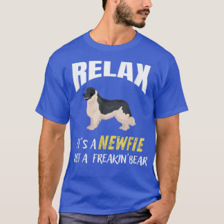 T-shirt Rela It's A Newfie Not A Bear Funny Newfoundland D