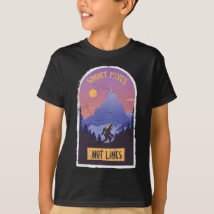 T-shirt Renifler les pins pas les lignes Bigfoot Sasquatch