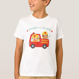 T-shirt Retentissez le garçon de pompier d'alarme dans le