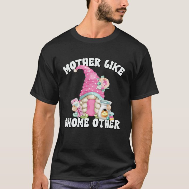 T-shirt Retired Grandma Gnome Mom For Mothers Day  Soap Ma (Devant)