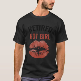 T-shirt Retired Hot
