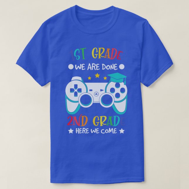 T-shirt Retour à l'école - 1ère année nous avons terminé 2 (Design devant)