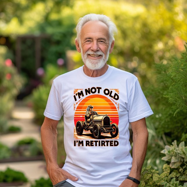 T-shirt Retraite légendaire : Je ne suis pas vieux Je suis (Créateur téléchargé)