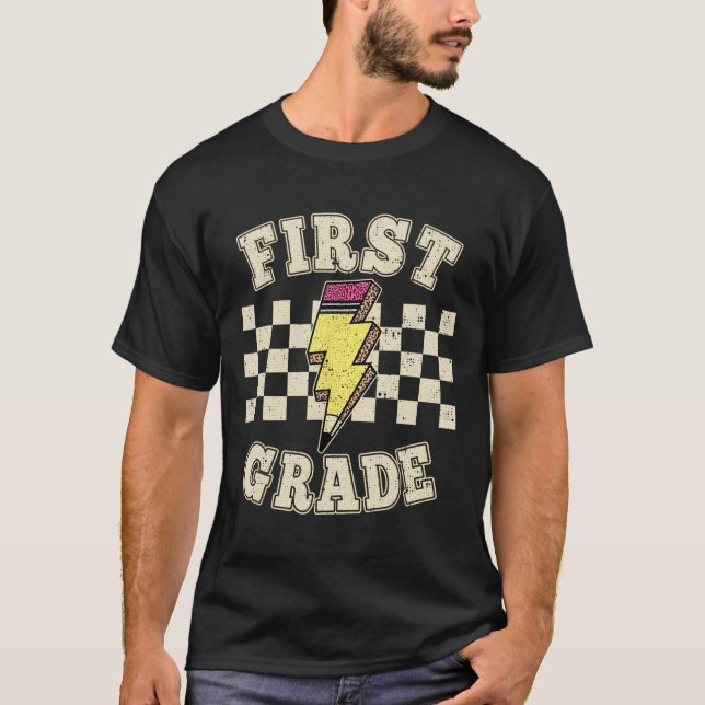 T-shirt Retro 1st First Grade Teacher Lightning Bolt Penci (Devant)