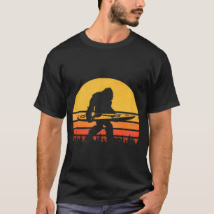 T-shirt Retro Bigfoot Kayak Vintage Sasquatch Kayak