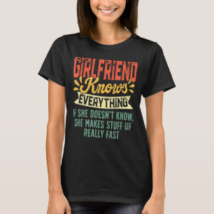 T-shirt Retro Girlfriend connaît tout Femmes Mère
