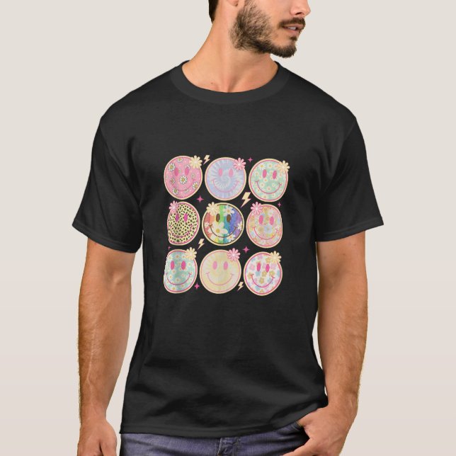 T-shirt Retro Groovy Smile Face Flower Happy Face Checkere (Devant)