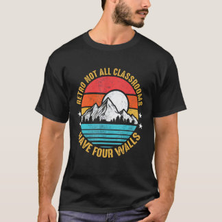 T-shirt Rétro Les salles de classe n'ont pas toutes quatre