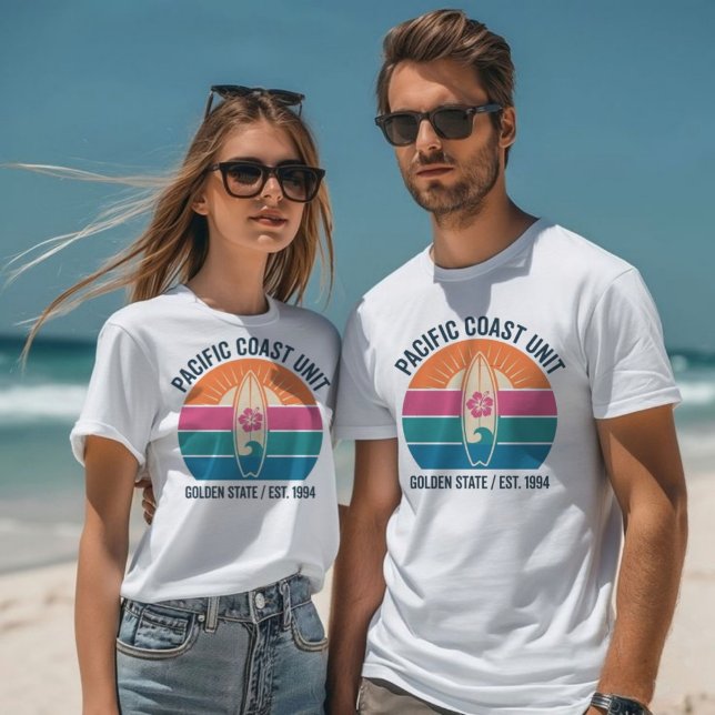 T-shirt Retro Pacific Coast Surfboard (Vintage Pacific Coast Unit Surfboard Graphic - Retro 90s Summer Vibes)