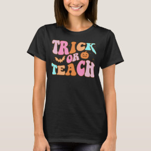 T-shirt Rétro Vintage Groovy Trick Or Teach Halloween Teac
