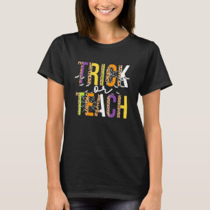 T-shirt Rétro Vintage Groovy Trick Or Teach Halloween Teac