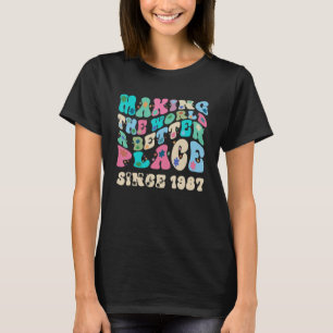 T-shirt Retro vintage making the world a better place sinc