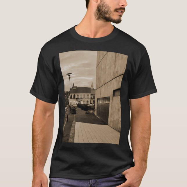 T-shirt Reykjavik Iceland Sepia Photographie Hallgrímskirk (Devant)
