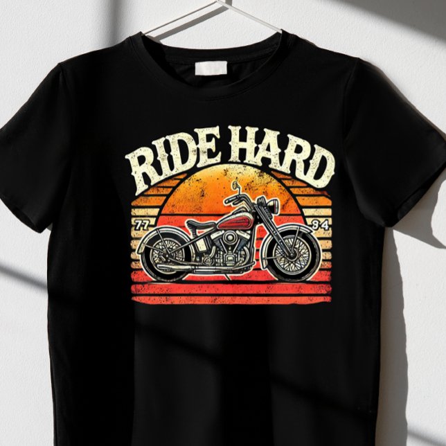 T-SHIRT RIDEAU DUR (Créateur téléchargé)