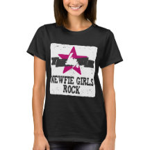 Roche de filles de Newfie