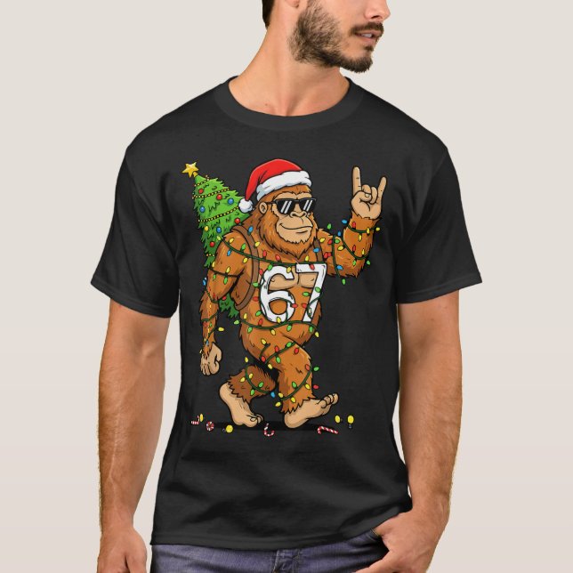 T-shirt Rockin' Bigfoot Christmas Tree Xmas Lights Funny 6 (Devant)