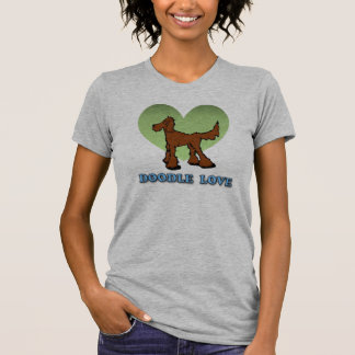 T-shirt rouge d'amour de griffonnage