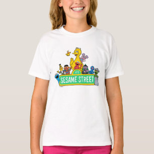 T-shirt Rue Sésame Tout autour de l'enseigne de la rue S