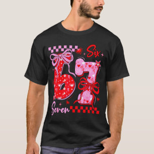 T-shirt Saint-Valentin drôle 67 Meme 6 7 Arc de la Saint-V