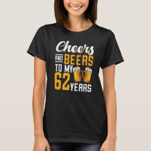 T-shirt Salutations Et Bières À Mes 62 Ans 62E Anniversair