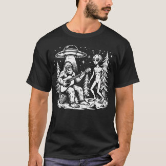 T-shirt Sasquatch Guitar Alien Ufo Camping Bigfoot Women M