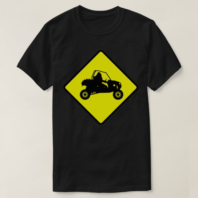 T-shirt Sasquatch SXS Traversant Bigfoot Conduisant UTV Ro (Design devant)