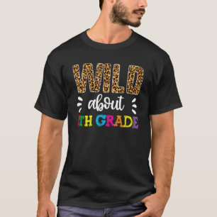 T-shirt Sauvage À Propos D'Enseignant De Huitième Année Re