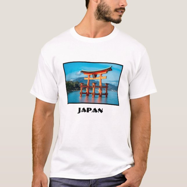 T-shirt Scenic landscape with Japanese Torii Gate (Devant)