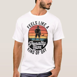 T-shirt Semble être une journée de banc des pénalités Drôl