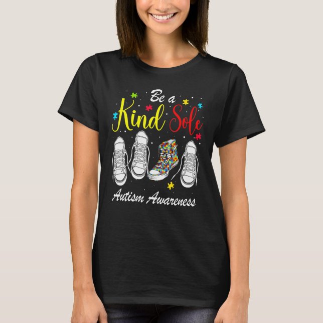 T-shirt Sensibilisation sur l'autisme Puzzle Chaussures Êt (Devant)