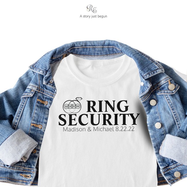 T-shirt Serrure de sécurité du porteur de l'anneau (How adorable does this Ring Bearer Security tee look paired with a denim jacket?)