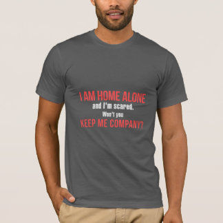 T-SHIRT SEUL À LA MAISON