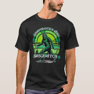 T-shirt Shamrocks irlandais et Sasquatch St Patrick's Day