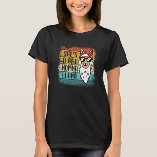 T-shirt She's a Bad Momma Llama For Women Animal Retro