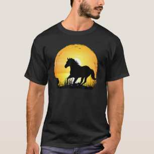 T-shirt Silhouette de race de cheval au coucher du soleil