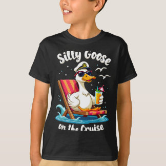 T-shirt Silly Goose On The Cruise Funny Cruise Captain