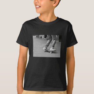 T-shirt skateboard skate graffiti noir blanc photo