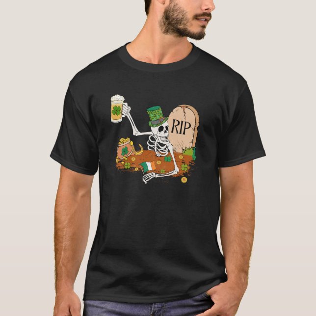 T-shirt Skeleton Drinking Beer St Patricks Day Leprechaun  (Devant)